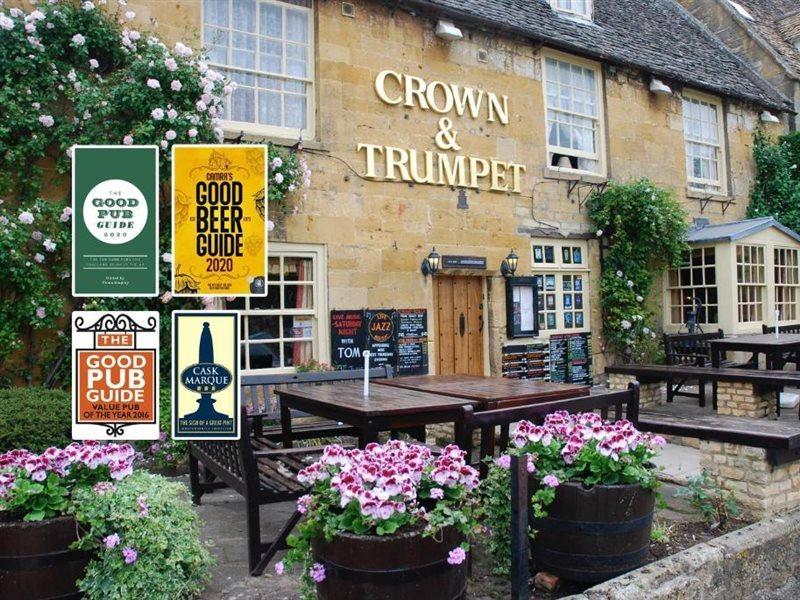 ברודוויי Crown And Trumpet Inn מראה חיצוני תמונה