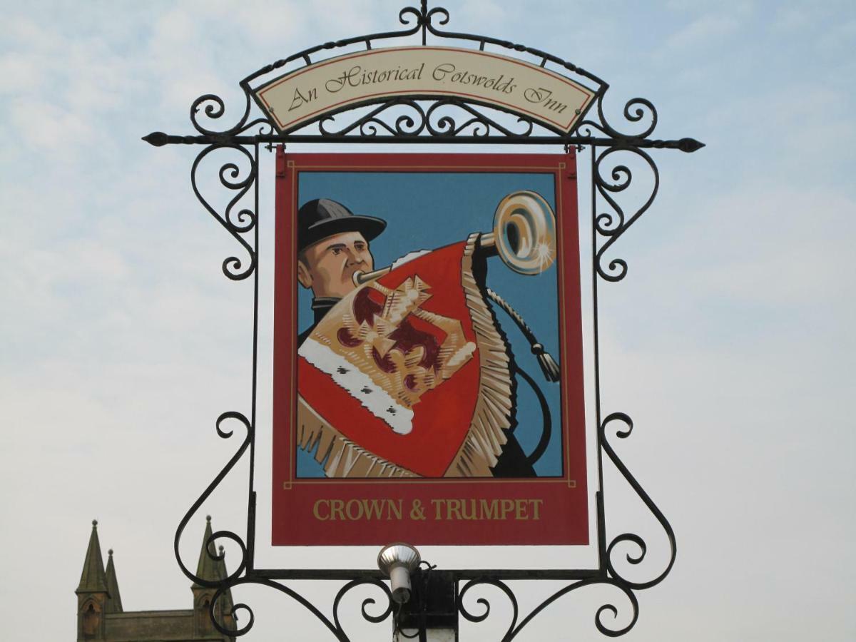 ברודוויי Crown And Trumpet Inn מראה חיצוני תמונה